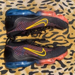 Nike Air VaporMax 2021 FK Photo Blue/Bright Crimson/University Gold Size 11